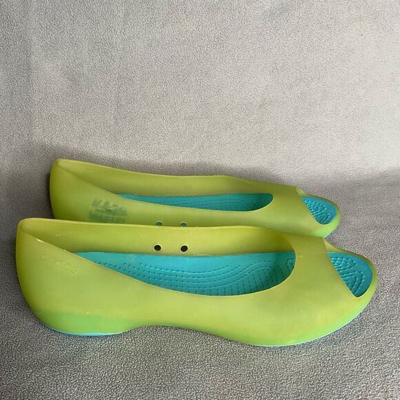 Crocs Womens Carlie Ballet Flats Shoes Green Slip On Peep‎ Toe Flat Heel Jelly 7 - Picture 1 of 9